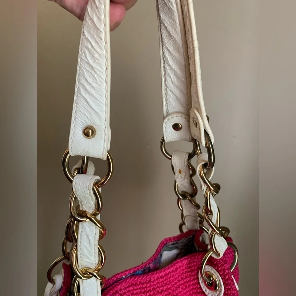 The Sak fuschia crochet purse with gold chains pink y2k